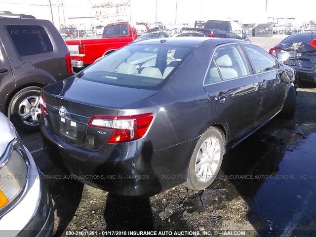 4T4BF1FK2ER359082 - 2014 TOYOTA CAMRY L/SE/LE/XLE 灰色 照片 4