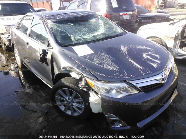 4T4BF1FK2ER359082 - 2014 TOYOTA CAMRY L/SE/LE/XLE 灰色 照片 6