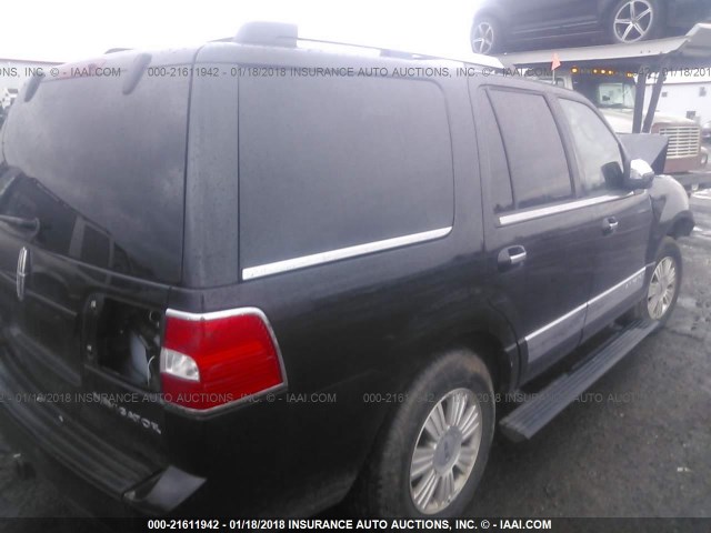 5LMJJ2J52DEL09249 - 2013 LINCOLN NAVIGATOR BLACK photo 4