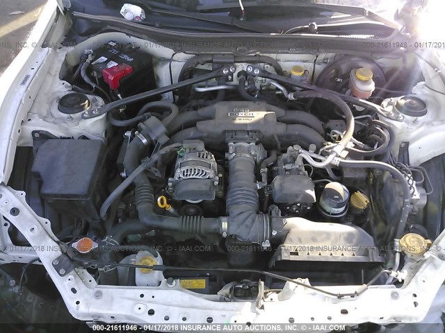 JF1ZNAA19F9704097 - 2015 TOYOTA SCION FR-S თეთრი ფოტო 10