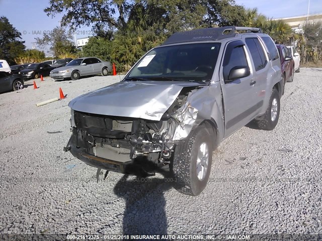 5N1AN0NU4EN808634 - 2014 NISSAN XTERRA X/S/PRO-4X SILVER photo 2