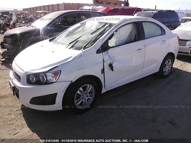 1G1JD5SG7E4155346 - 2014 CHEVROLET SONIC LT WHITE photo 2