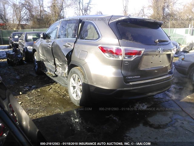 5TDJKRFH7FS217700 - 2015 TOYOTA HIGHLANDER XLE ნაცრისფერი ფოტო 3