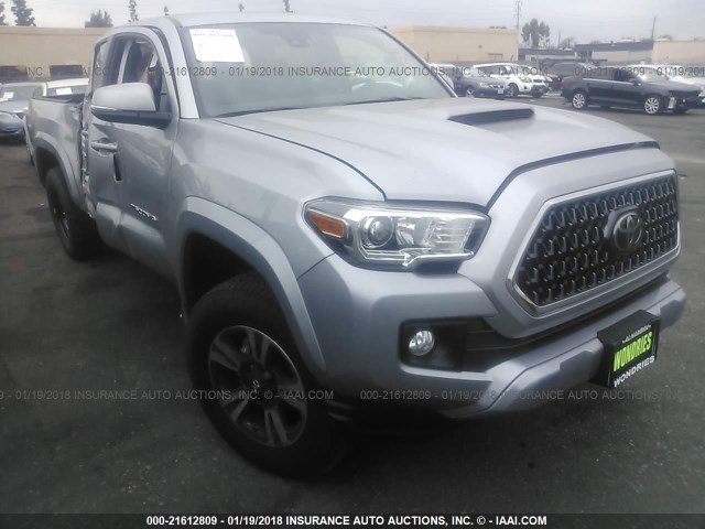 3TMAZ5CN3JM052770 - 2018 TOYOTA TACOMA DBL CAB/SR5/TRD SPORT/OR SILVER photo 1