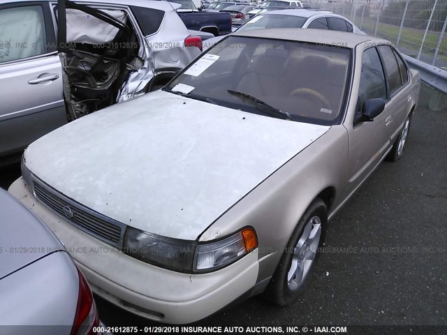 JN1HJ01F9PT098945 - 1993 NISSAN MAXIMA GXE GOLD photo 2