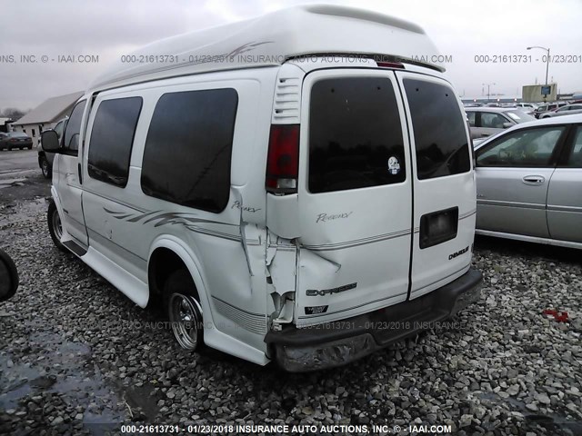 1GBFG15R7X1112791 - 1999 CHEVROLET EXPRESS G1500  WHITE photo 3