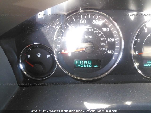 1J8HG48N16C104129 - 2006 JEEP COMMANDER BLACK photo 7