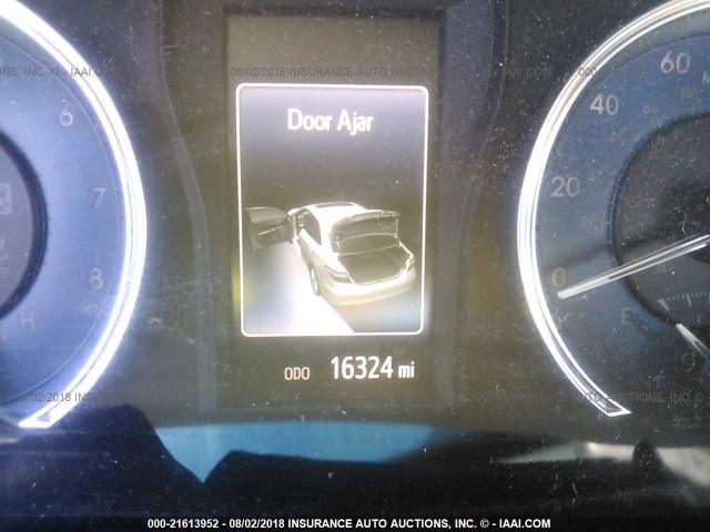 4T1BF1FKXHU402078 - 2017 TOYOTA CAMRY LE/XLE/SE/XSE 灰色 照片 7