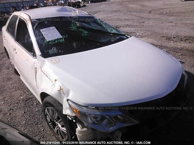 4T1BF1FKXEU440356 - 2014 TOYOTA CAMRY L/SE/LE/XLE 白色 照片 1
