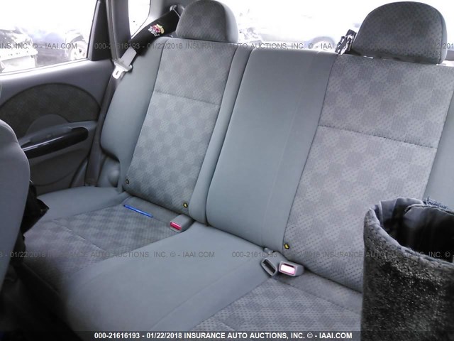 KL1TD62675B404146 - 2005 CHEVROLET AVEO LS GREEN photo 8