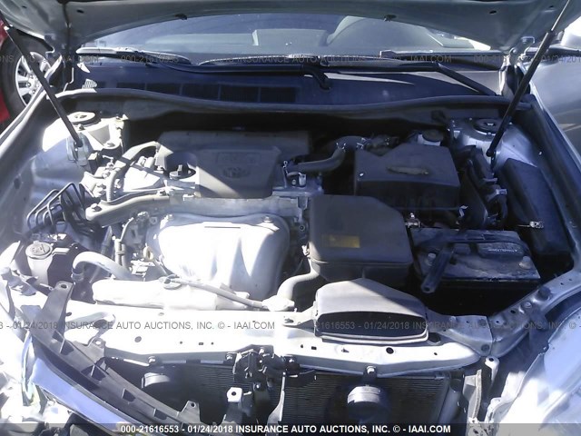 4T4BF1FK9FR479236 - 2015 TOYOTA CAMRY LE/XLE/SE/XSE SILVER photo 10