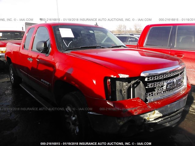 1GTEC19088Z278089 - 2008 GMC SIERRA C1500 RED photo 1