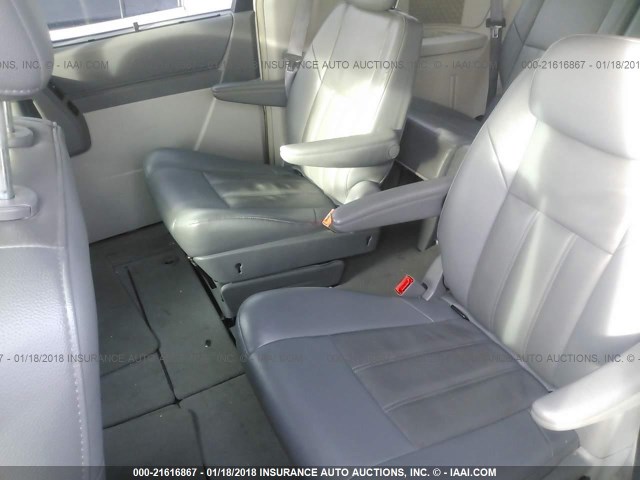 2A8HR54P08R153064 - 2008 CHRYSLER TOWN & COUNTRY TOURING SILVER photo 8
