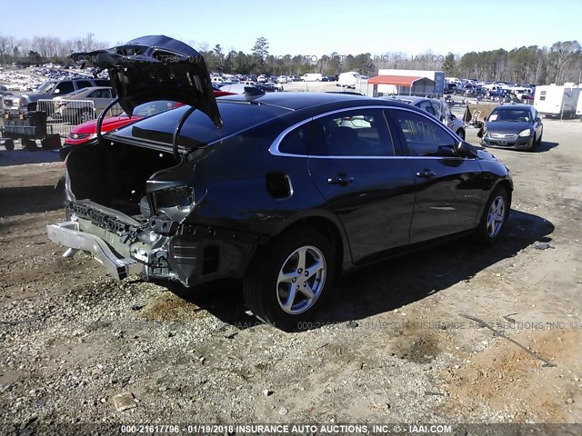 1G1ZB5ST7HF289532 - 2017 CHEVROLET MALIBU LS ნაცრისფერი ფოტო 4