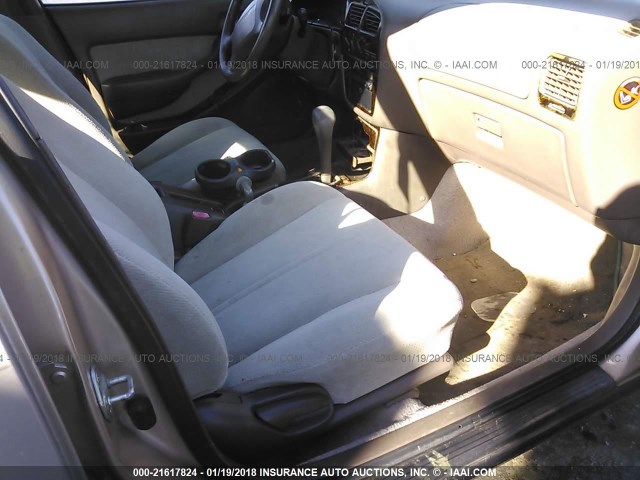 4T1BG12K7TU749198 - 1996 TOYOTA CAMRY DX/LE/XLE TAN photo 5