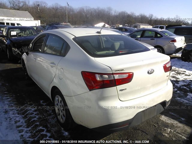 KNADM4A38E6376601 - 2014 KIA RIO LX WHITE photo 3