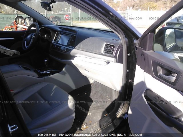 5TDJKRFH8GS322148 - 2016 TOYOTA HIGHLANDER XLE შავი ფოტო 5