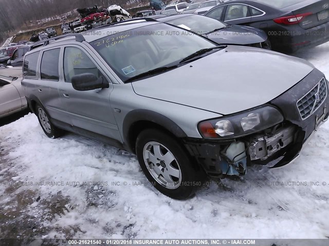 YV1SZ59H641167977 - 2004 VOLVO XC70 SILVER photo 1