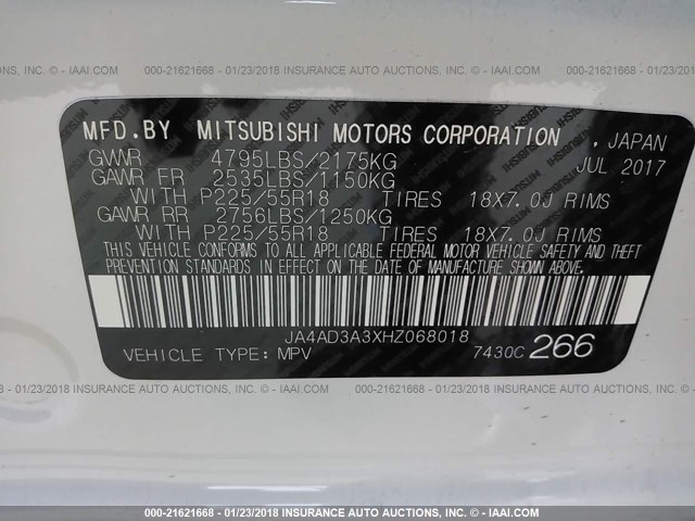 JA4AD3A3XHZ068018 - 2017 MITSUBISHI OUTLANDER SE/SEL WHITE photo 9