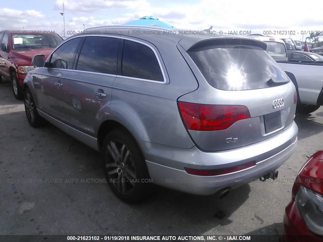 WA1AV74LX7D028324 - 2007 AUDI Q7 4.2 QUATTRO SILVER photo 3