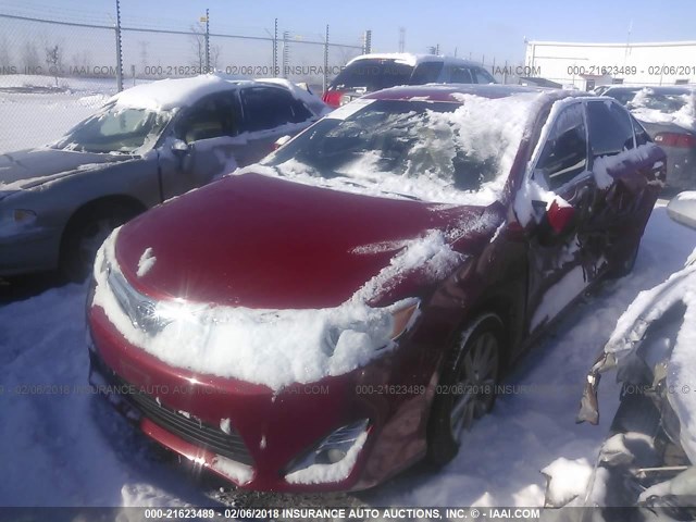 4T4BF1FK8CR195236 - 2012 TOYOTA CAMRY SE/LE/XLE Қызыл фото 2