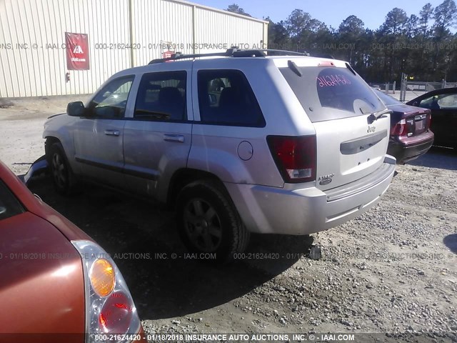 1J8GS48K99C542272 - 2009 JEEP GRAND CHEROKEE LAREDO SILVER photo 3