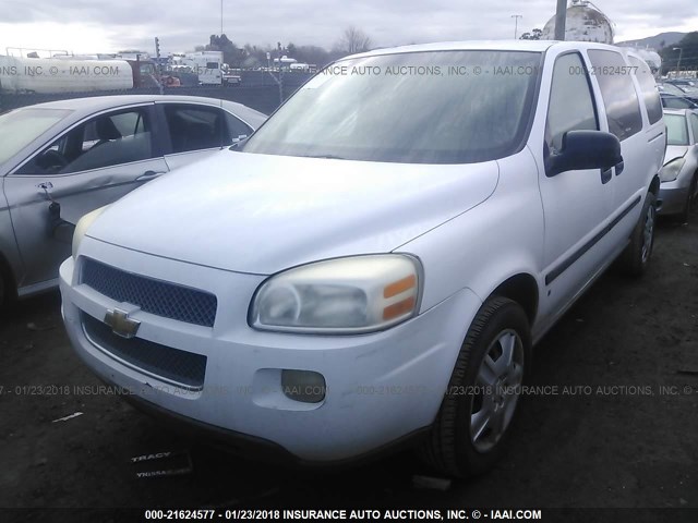 1GNDV13117D168222 - 2007 CHEVROLET UPLANDER WHITE photo 2