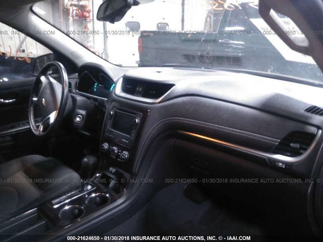 1GNKVGKD4HJ114003 - 2017 CHEVROLET TRAVERSE LT BLACK photo 5
