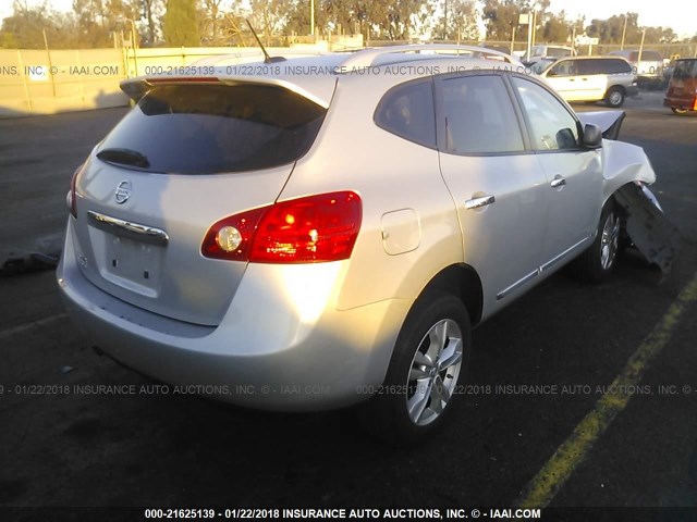 JN8AS5MT8FW158645 - 2015 NISSAN ROGUE SELECT S SILVER photo 4