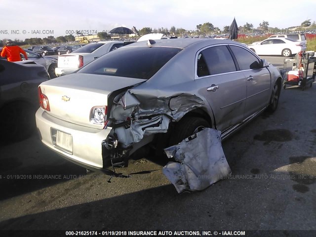 1G1ZC5E08CF153823 - 2012 CHEVROLET MALIBU 1LT 银色 照片 4