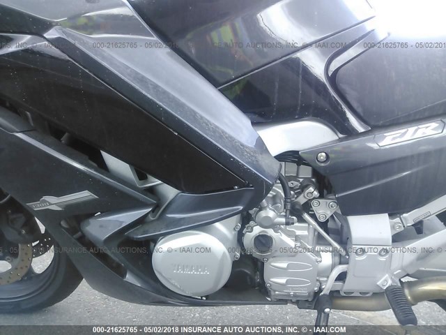 JYARP24Y3FA000409 - 2015 YAMAHA FJR1300 AC GRAY photo 9