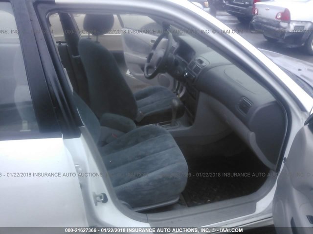 2T1BR12E3XC122719 - 1999 TOYOTA COROLLA VE/CE/LE 白色 照片 5