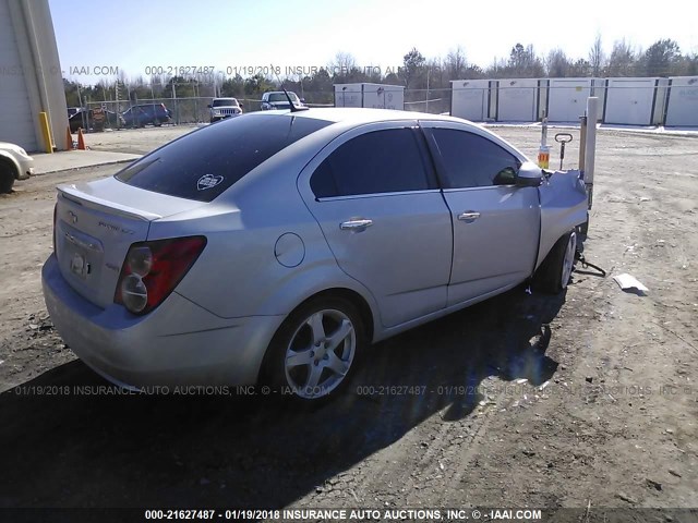 1G1JE5SB1D4227755 - 2013 CHEVROLET SONIC LTZ SILVER photo 4