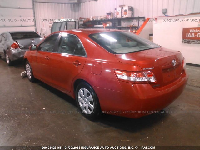 4T1BF3EKXBU179870 - 2011 TOYOTA CAMRY SE/LE/XLE RED photo 3