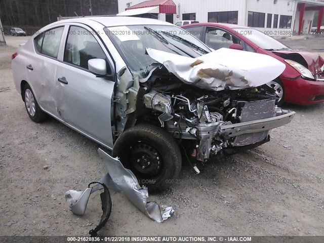 3N1CN7AP6HL894722 - 2017 NISSAN VERSA S/S PLUS/SV/SL SILVER photo 1