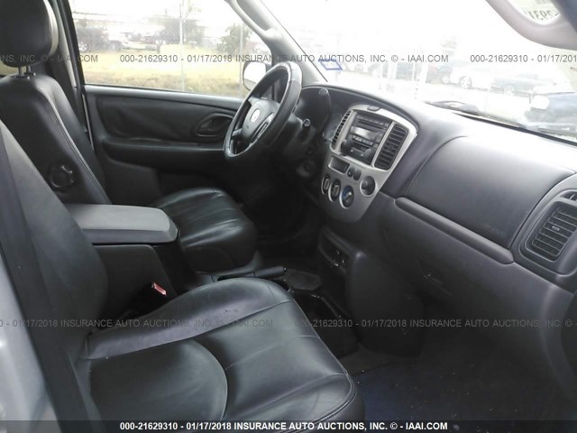4F2CZ06173KM35075 - 2003 MAZDA TRIBUTE ES 银色 照片 5