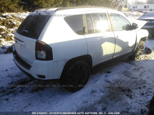 1C4NJDBBXHD100992 - 2017 JEEP COMPASS SPORT WHITE photo 4