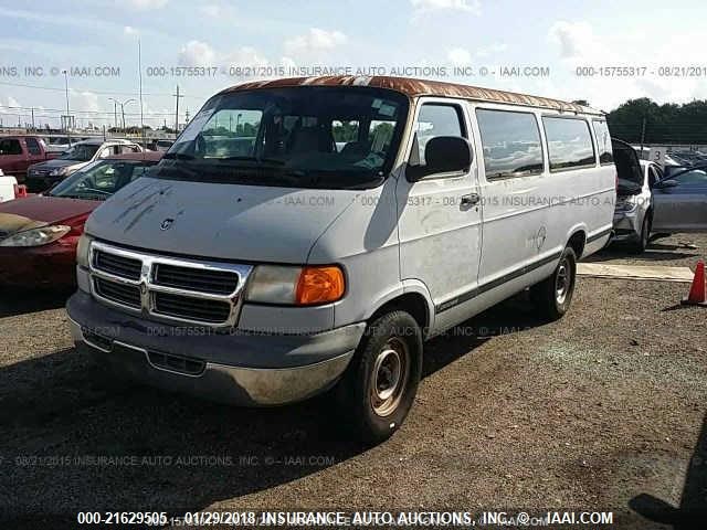 2B5WB35Z8YK105000 - 2000 DODGE RAM WAGON B3500 GRAY photo 2