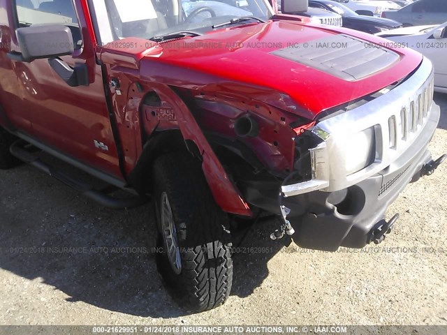 5GTDN13E478220973 - 2007 HUMMER H3 RED photo 6