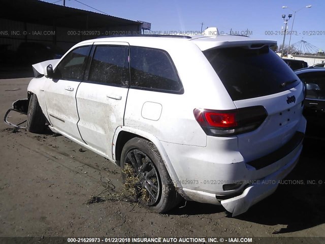 1C4RJEAG9HC702907 - 2017 JEEP GRAND CHEROKEE LAREDO WHITE photo 3