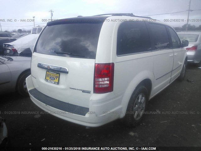 2A4RR5D14AR353971 - 2010 CHRYSLER TOWN & COUNTRY TOURING WHITE photo 4