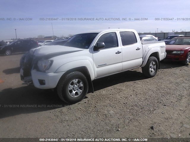 5TFLU4EN0DX059429 - 2013 TOYOTA TACOMA DOUBLE CAB WHITE photo 2