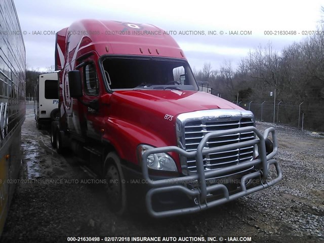 3AKJGLDR6HSHU2729 - 2017 FREIGHTLINER CASCADIA 125  RED photo 1