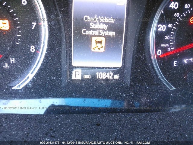 4T1BF1FK6HU369984 - 2017 TOYOTA CAMRY LE/XLE/SE/XSE თეთრი ფოტო 7