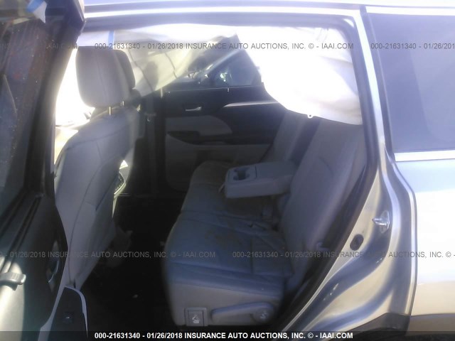 5TDJKRFH1GS283905 - 2016 TOYOTA HIGHLANDER XLE ვერცხლისფერი ფოტო 8