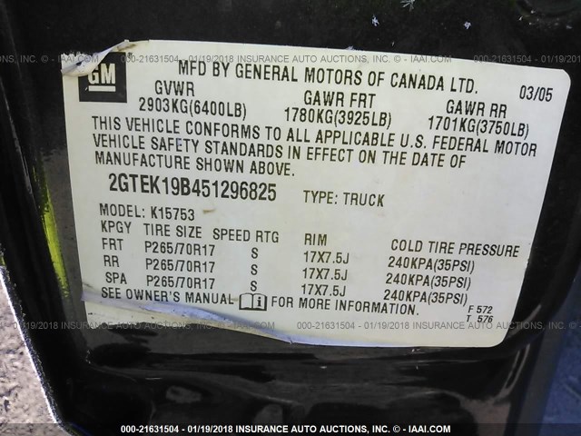 2GTEK19B451296825 - 2005 GMC NEW SIERRA K1500 BLACK photo 9