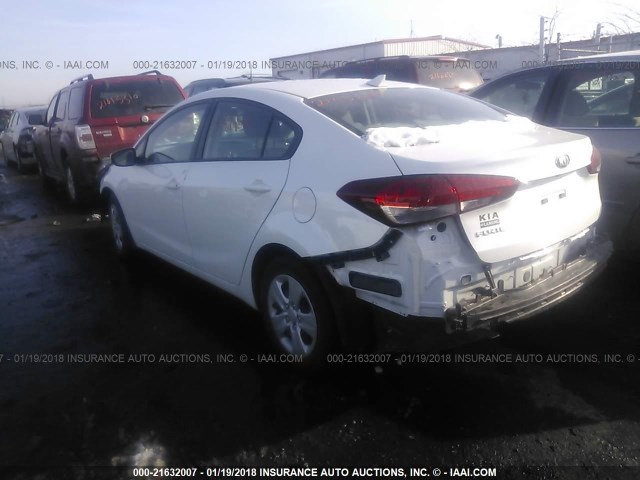 3KPFL4A76HE147155 - 2017 KIA FORTE LX/S WHITE photo 3