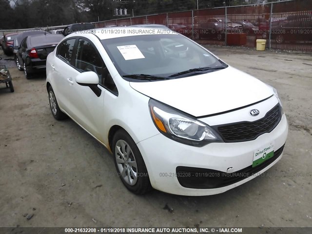 KNADM4A3XF6467161 - 2015 KIA RIO LX WHITE photo 1