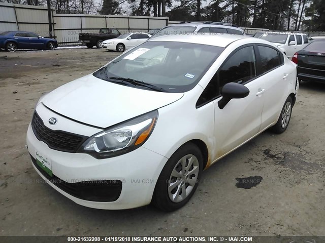 KNADM4A3XF6467161 - 2015 KIA RIO LX WHITE photo 2