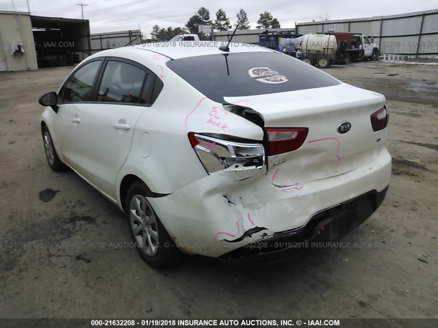 KNADM4A3XF6467161 - 2015 KIA RIO LX WHITE photo 3